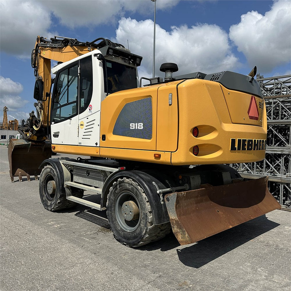 Liebherr A 918 Litronic - Pelle sur pneus: photos 3 Liebherr A 918 Litronic - Pelle sur pneus: photos 3