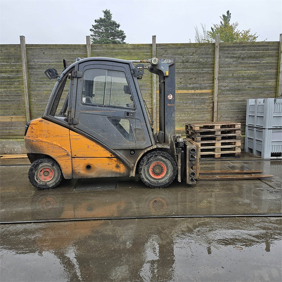 Linde H350 - Chariot élévateur: photos 5 Linde H350 - Chariot élévateur: photos 5