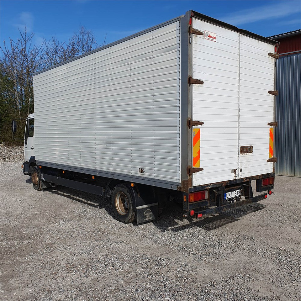 Camion fourgon MAN LE10.180: photos 7