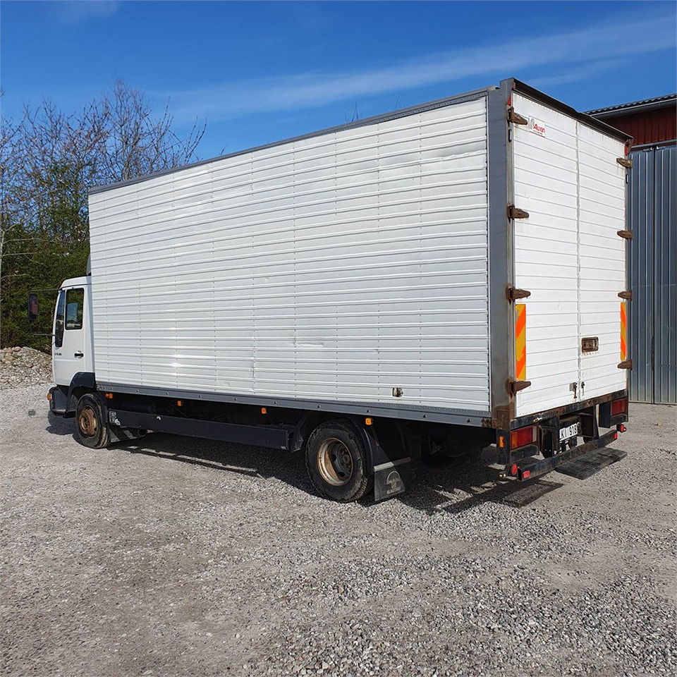 Camion fourgon MAN LE10.180: photos 6