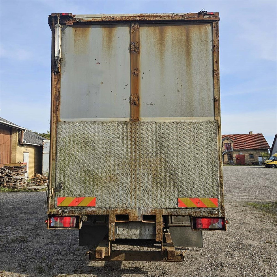 MAN Tg a 26.350 - Camion fourgon: photos 5 MAN Tg a 26.350 - Camion fourgon: photos 5