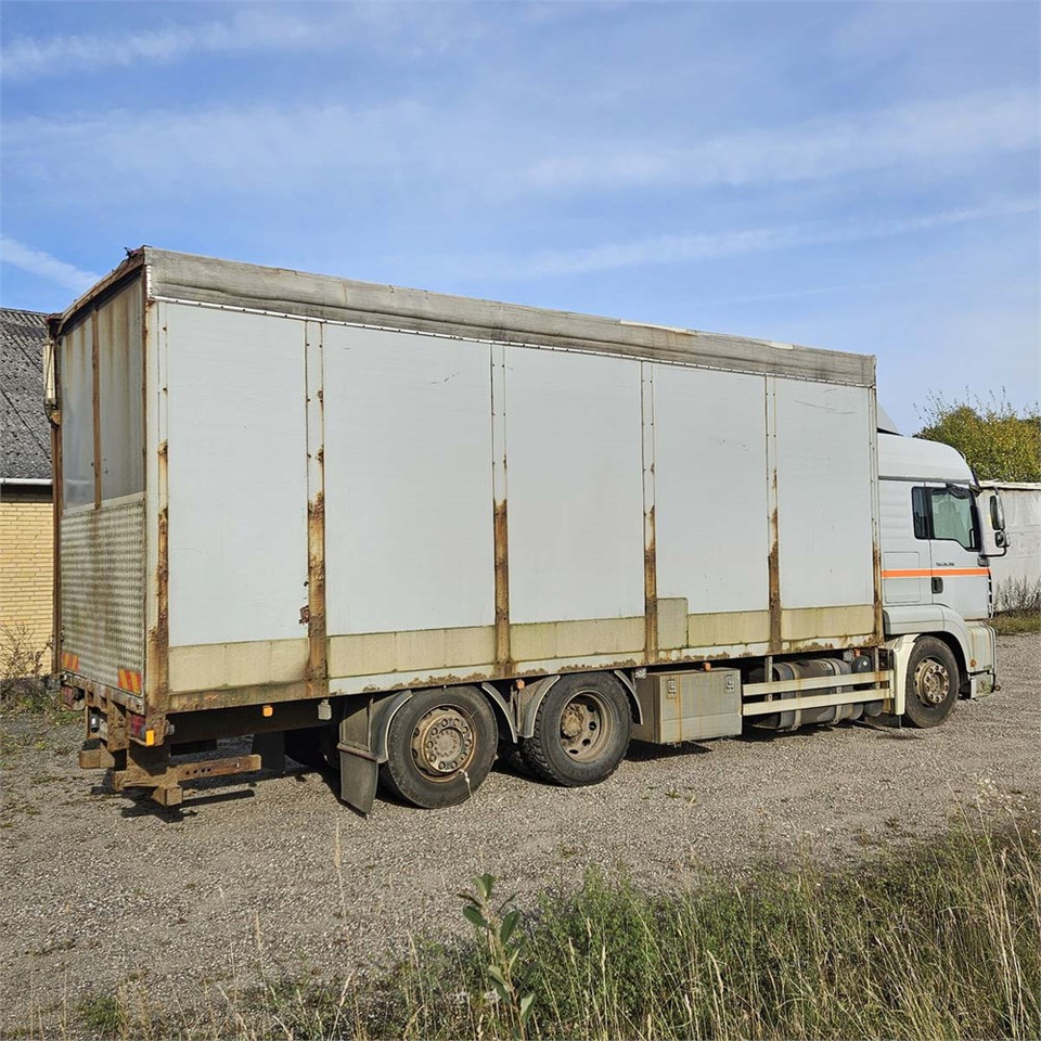 MAN Tg a 26.350 - Camion fourgon: photos 4 MAN Tg a 26.350 - Camion fourgon: photos 4