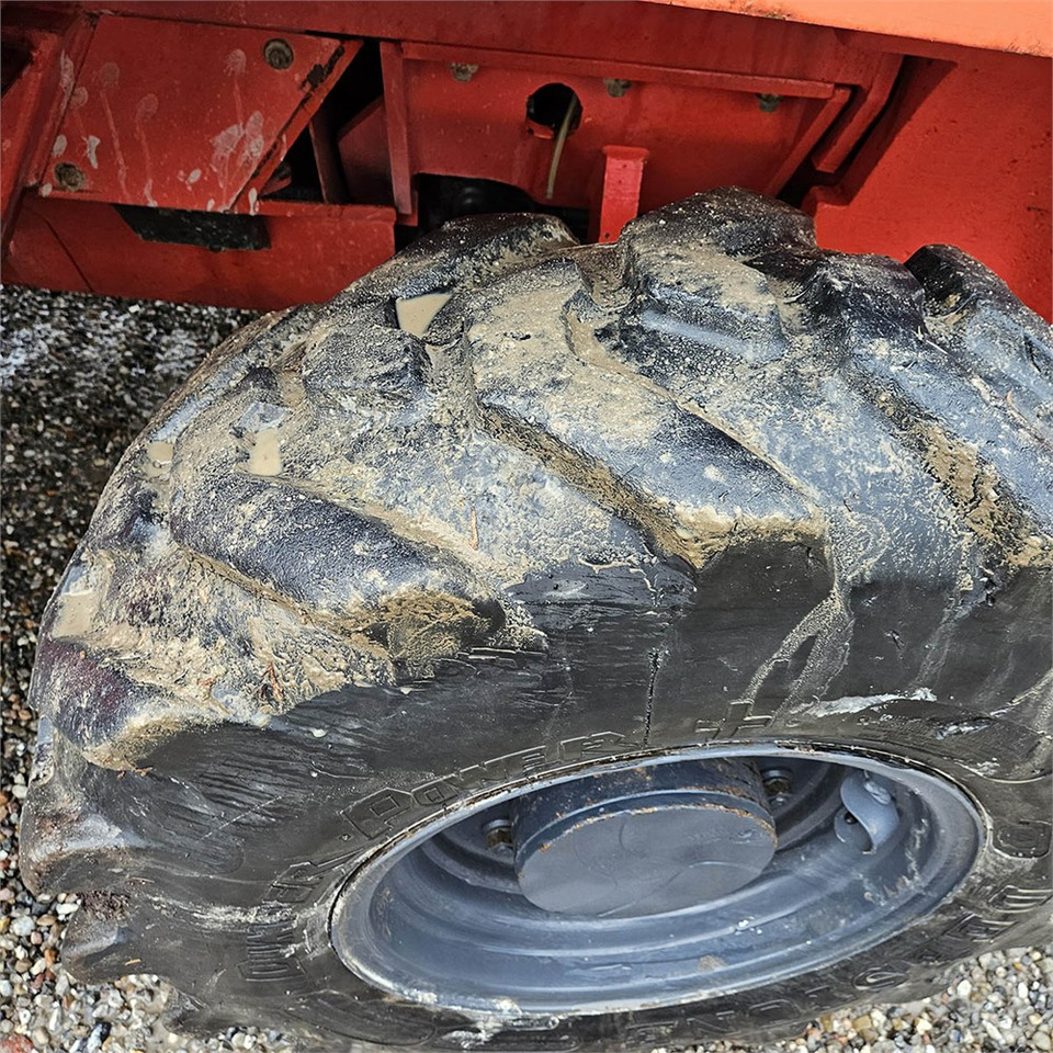 Chariot élévateur Manitou M 40-4 T: photos 29 Chariot élévateur Manitou M 40-4 T: photos 29