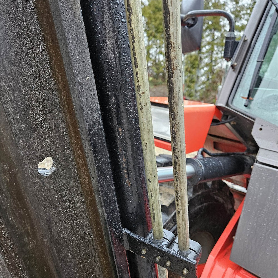 Chariot élévateur Manitou M 40-4 T: photos 21 Chariot élévateur Manitou M 40-4 T: photos 21