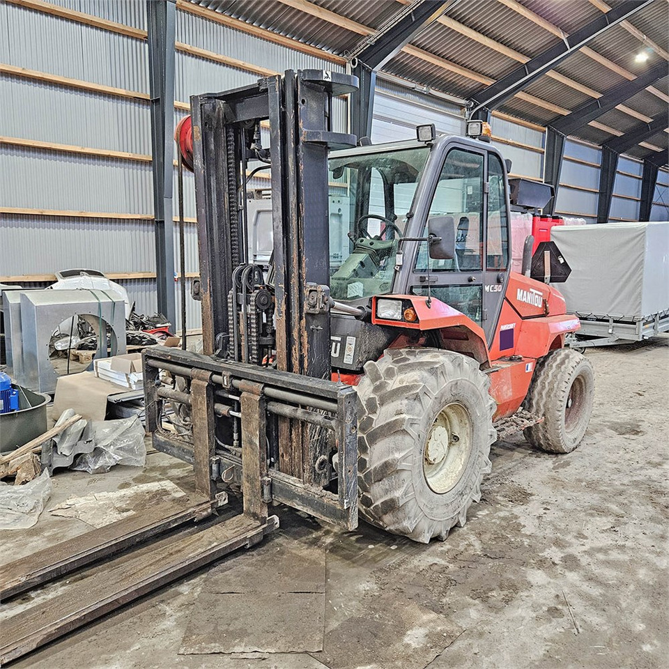 Manitou MC 50 Power shift - Chariot élévateur: photos 2 Manitou MC 50 Power shift - Chariot élévateur: photos 2
