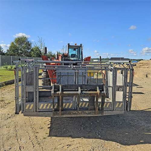 Manitou MT 1740 SL - Chariot télescopique: photos 4 Manitou MT 1740 SL - Chariot télescopique: photos 4