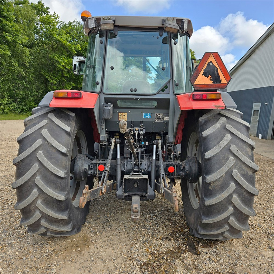 Massey Ferguson 4270 - Tracteur agricole: photos 4 Massey Ferguson 4270 - Tracteur agricole: photos 4