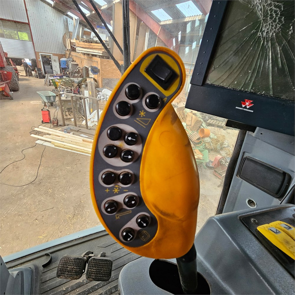 Crédit-bail Massey Ferguson Centora 7282 Massey Ferguson Centora 7282: photos 13 Crédit-bail Massey Ferguson Centora 7282 Massey Ferguson Centora 7282: photos 13