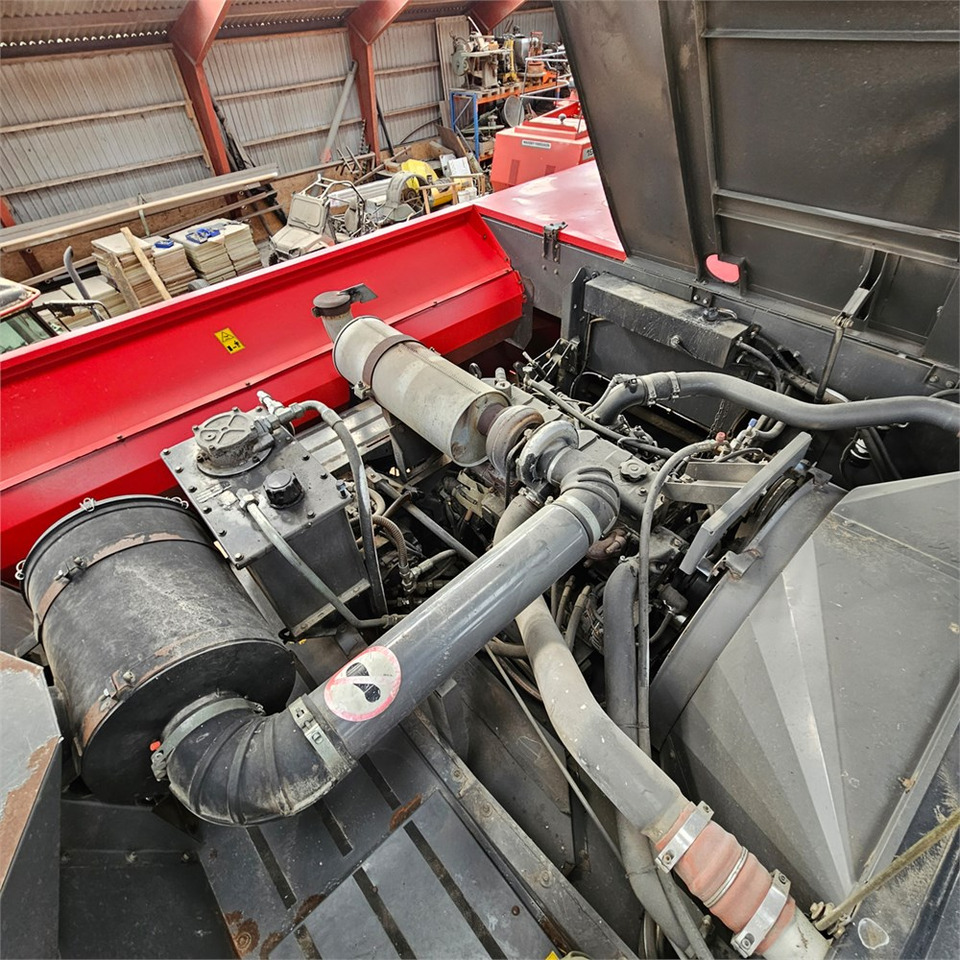 Crédit-bail Massey Ferguson Centora 7282 Massey Ferguson Centora 7282: photos 47 Crédit-bail Massey Ferguson Centora 7282 Massey Ferguson Centora 7282: photos 47