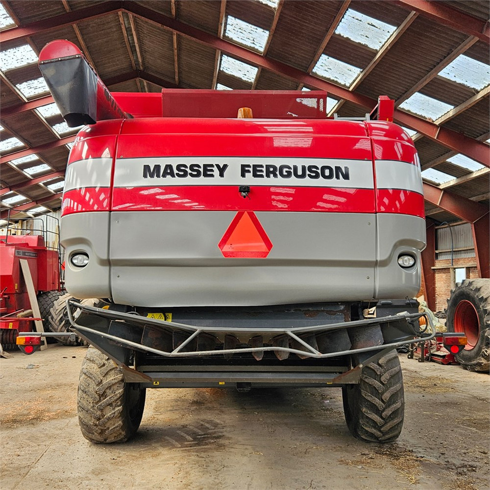 Crédit-bail Massey Ferguson Centora 7282 Massey Ferguson Centora 7282: photos 7 Crédit-bail Massey Ferguson Centora 7282 Massey Ferguson Centora 7282: photos 7