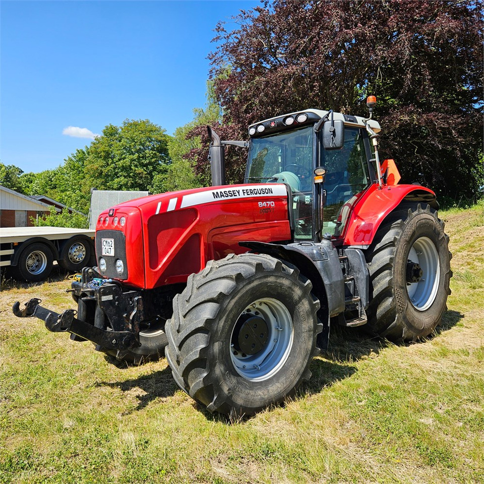 Massey Ferguson MF 8470 Dyna VT - Tracteur agricole: photos 1 Massey Ferguson MF 8470 Dyna VT - Tracteur agricole: photos 1