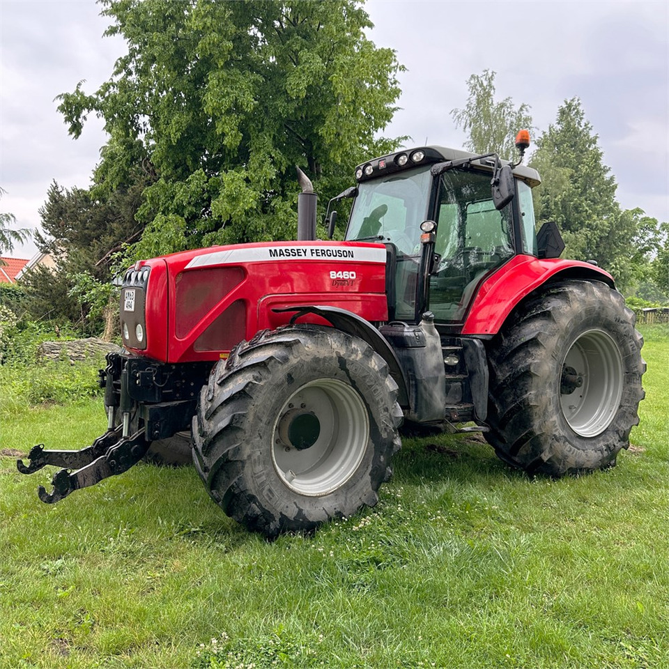Massey Ferguson MF8460 Dyna-VT - Tracteur agricole: photos 1 Massey Ferguson MF8460 Dyna-VT - Tracteur agricole: photos 1
