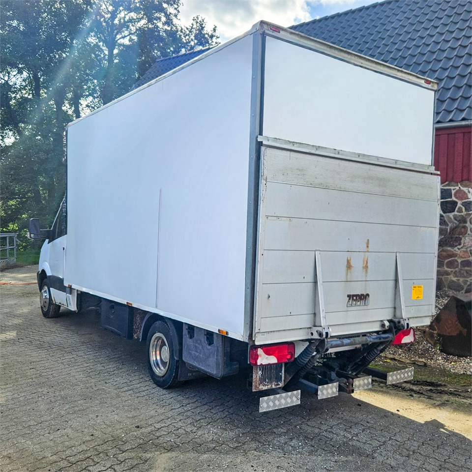 Mercedes Sprinter 515 Cdi - Fourgon: photos 3 Mercedes Sprinter 515 Cdi - Fourgon: photos 3