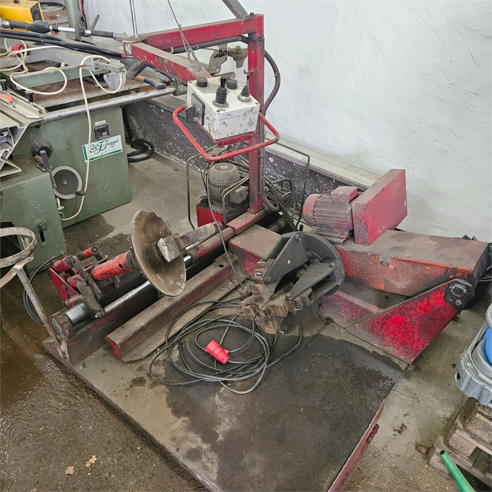 Modolfo Ferro - Machine-outil: photos 3 Modolfo Ferro - Machine-outil: photos 3
