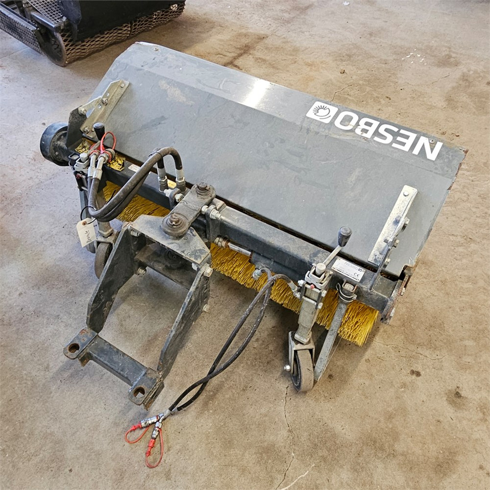 Nesbo HF 1200L5 - Brosse: photos 5 Nesbo HF 1200L5 - Brosse: photos 5
