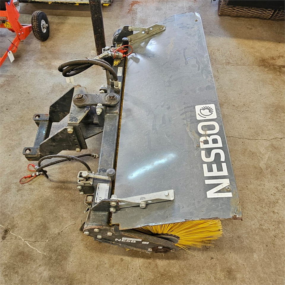 Nesbo HF 1200L5 - Brosse: photos 4 Nesbo HF 1200L5 - Brosse: photos 4