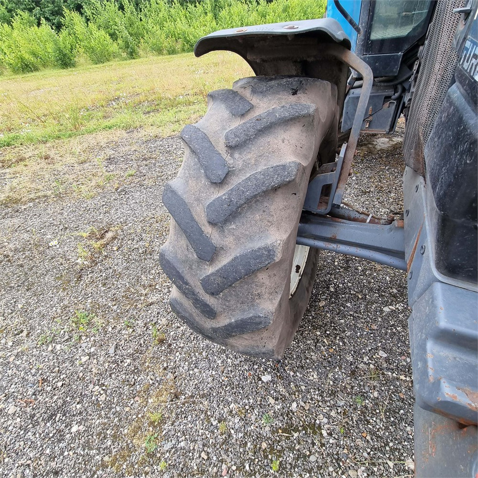 Tracteur agricole New Holland 7840: photos 39