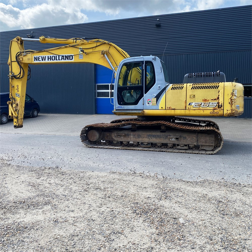 New Holland E 265 B - Pelle sur chenille: photos 3 New Holland E 265 B - Pelle sur chenille: photos 3