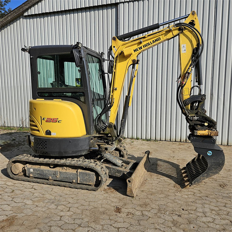 New Holland E26C - Mini pelle: photos 4 New Holland E26C - Mini pelle: photos 4