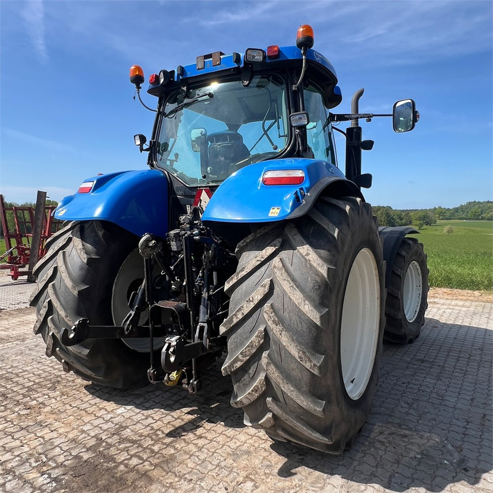New Holland T6050 - Tracteur agricole: photos 5 New Holland T6050 - Tracteur agricole: photos 5