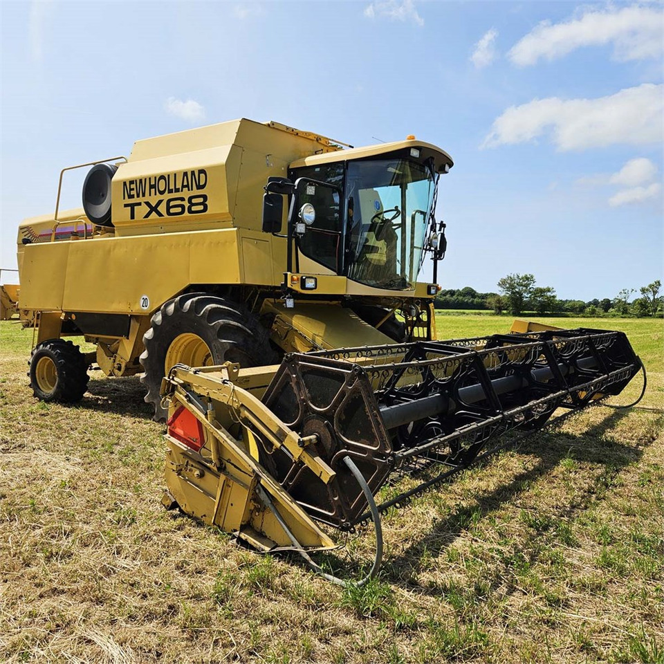 New Holland TX68 - Matériel de récolte: photos 4 New Holland TX68 - Matériel de récolte: photos 4