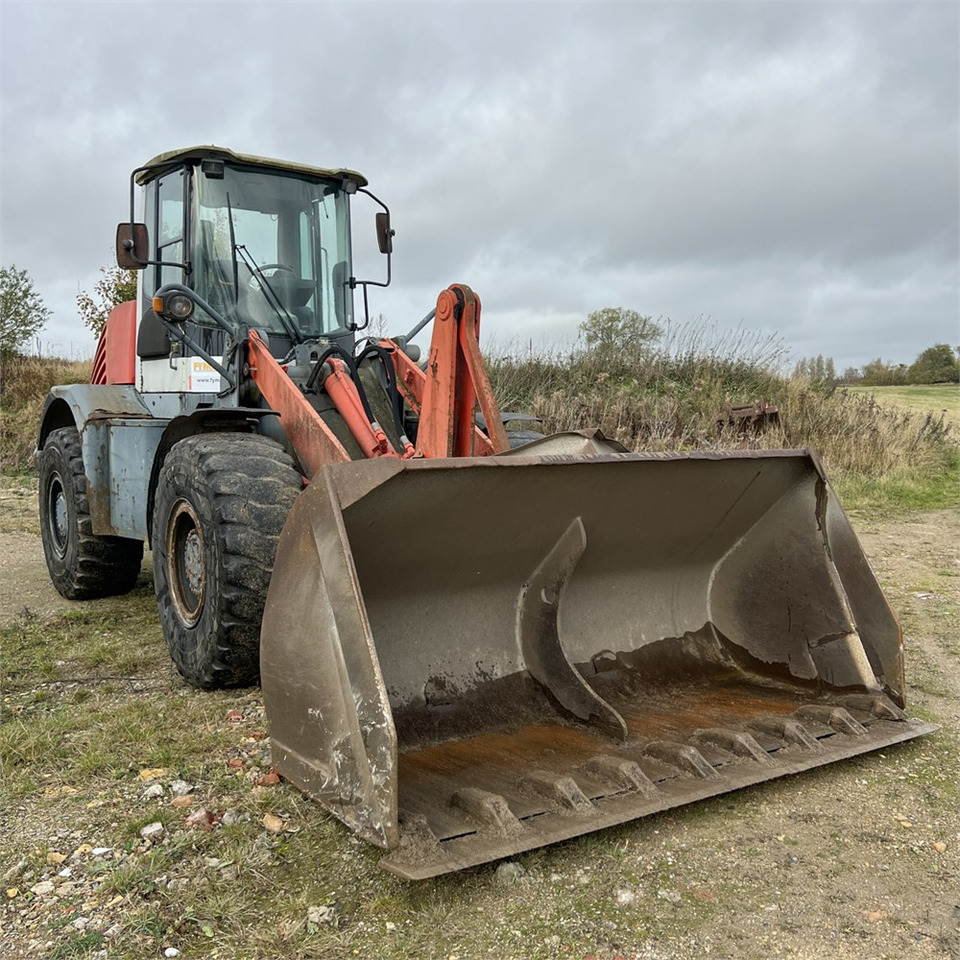 O&K L25.5 - Chargeuse sur pneus: photos 5 O&K L25.5 - Chargeuse sur pneus: photos 5