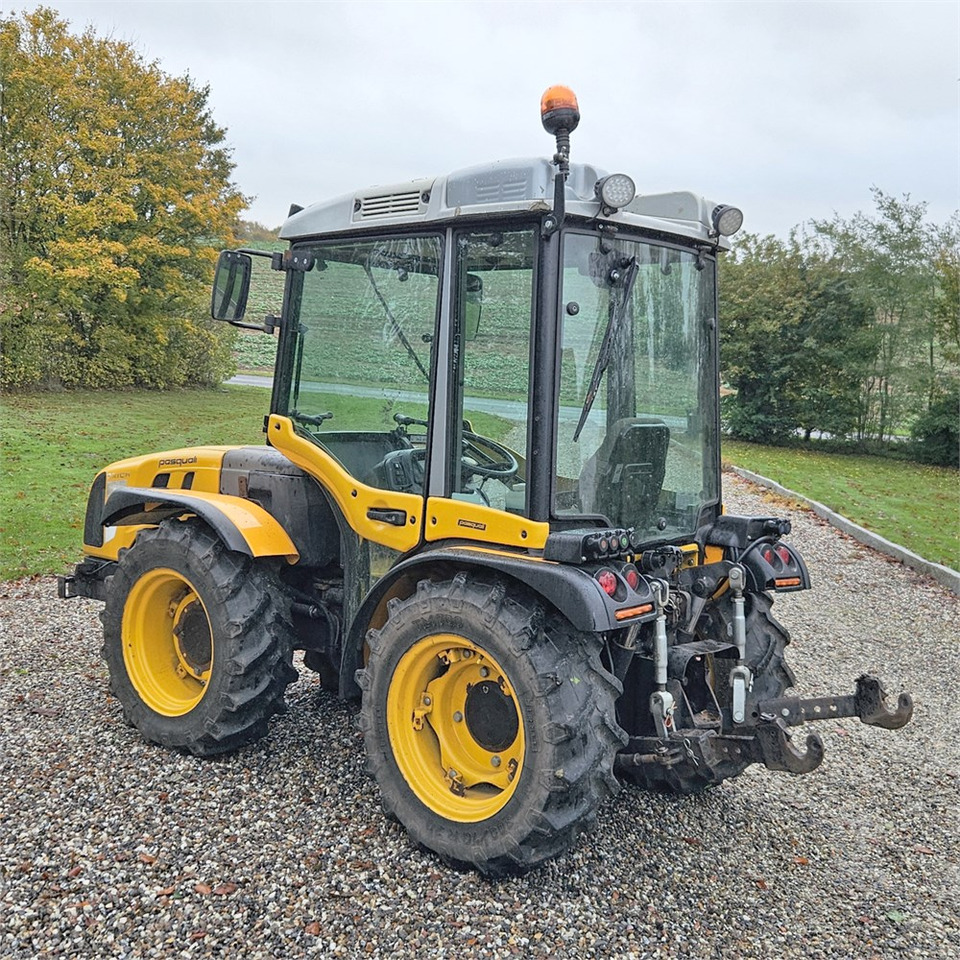 Pasquali 7.95 Orion - Tracteur communal: photos 4 Pasquali 7.95 Orion - Tracteur communal: photos 4