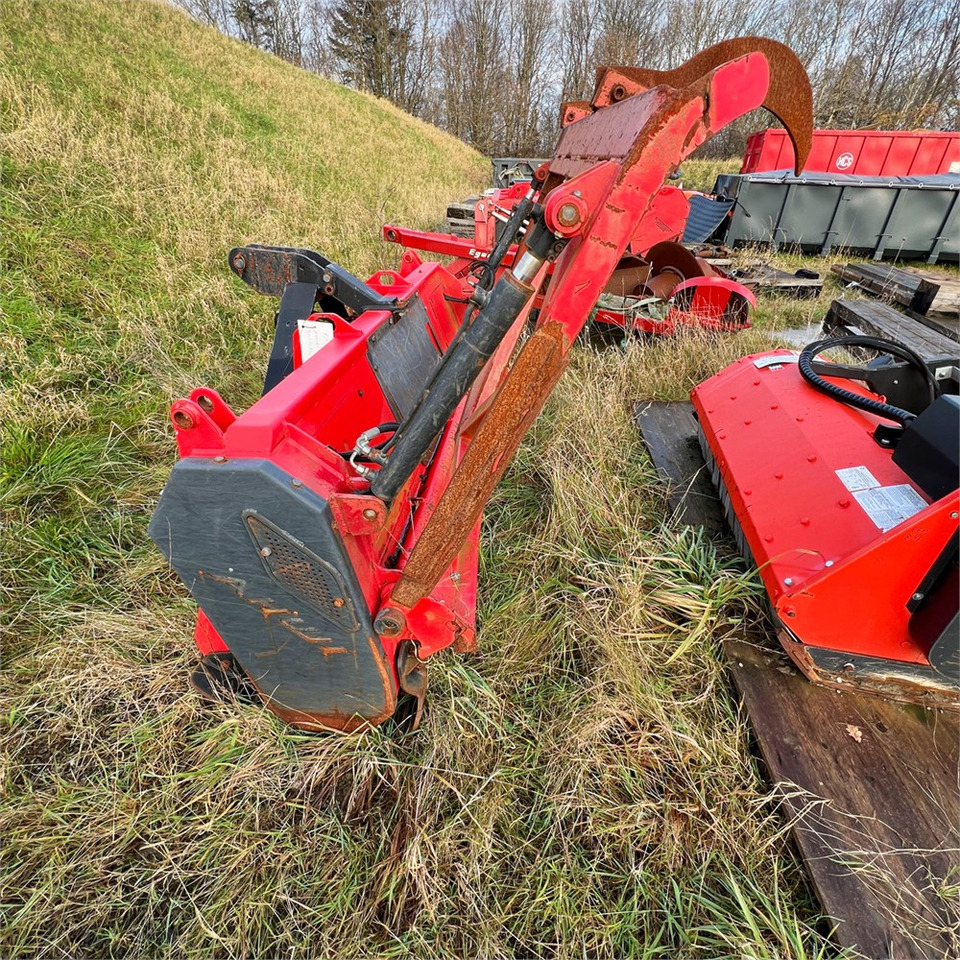 Prinoth M450m-1900 - Broyeur forestier: photos 4 Prinoth M450m-1900 - Broyeur forestier: photos 4