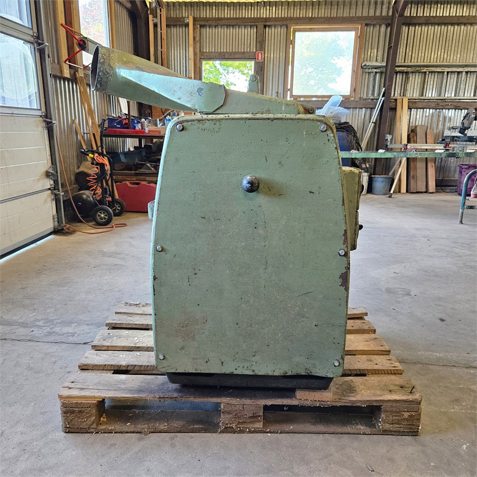 Rex 5.10 - Machine-outil: photos 4 Rex 5.10 - Machine-outil: photos 4