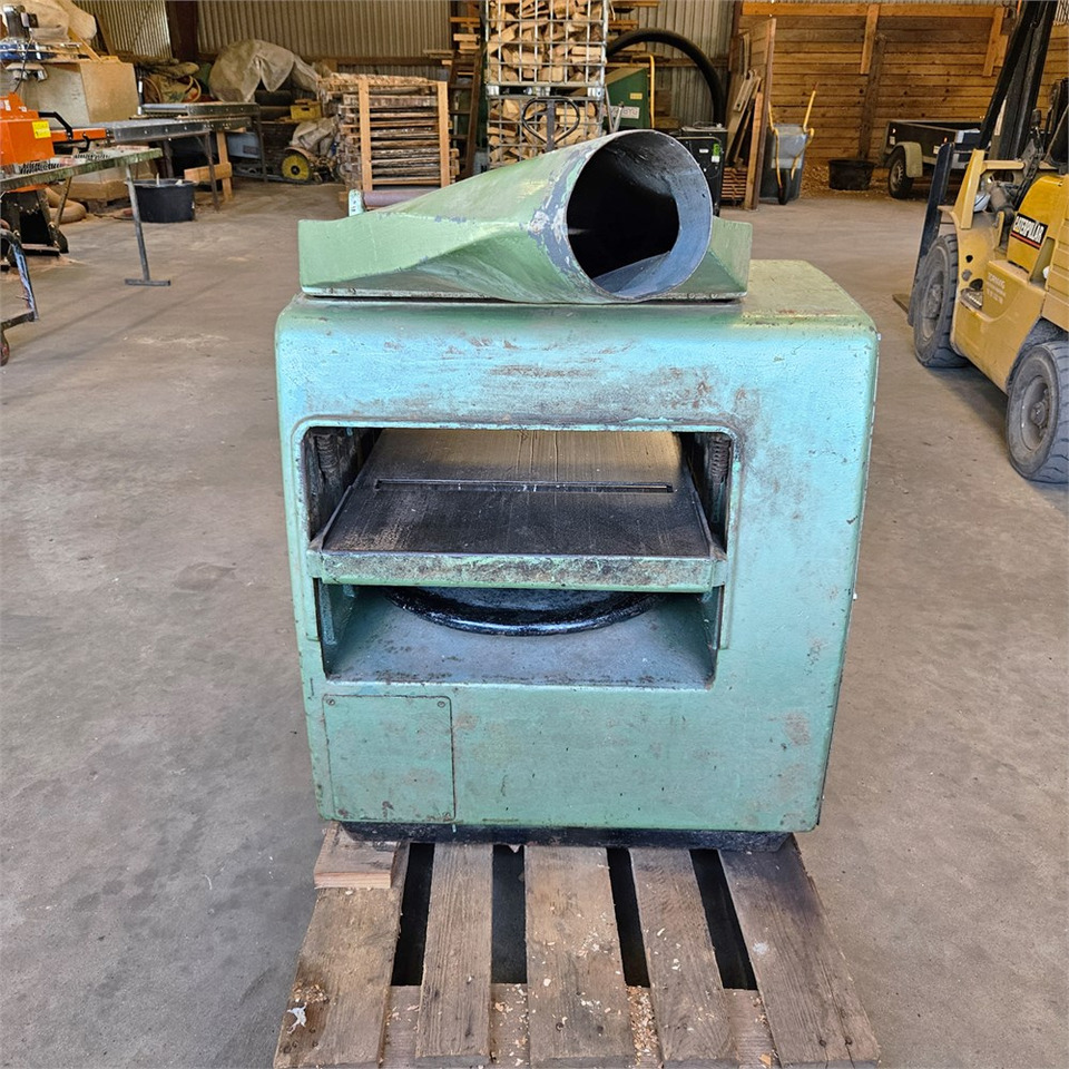 Rex 5.10 - Machine-outil: photos 2 Rex 5.10 - Machine-outil: photos 2