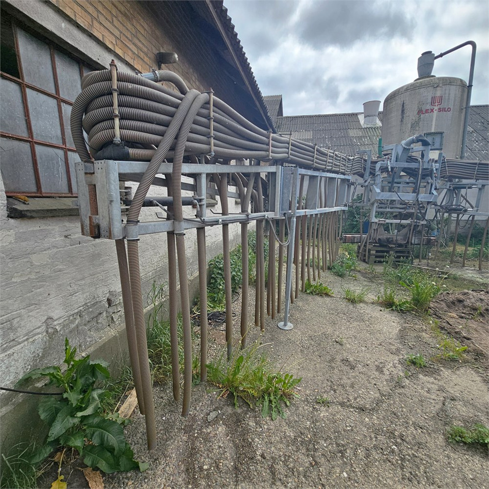 Samson SB24 - Epandeurs: photos 3 Samson SB24 - Epandeurs: photos 3