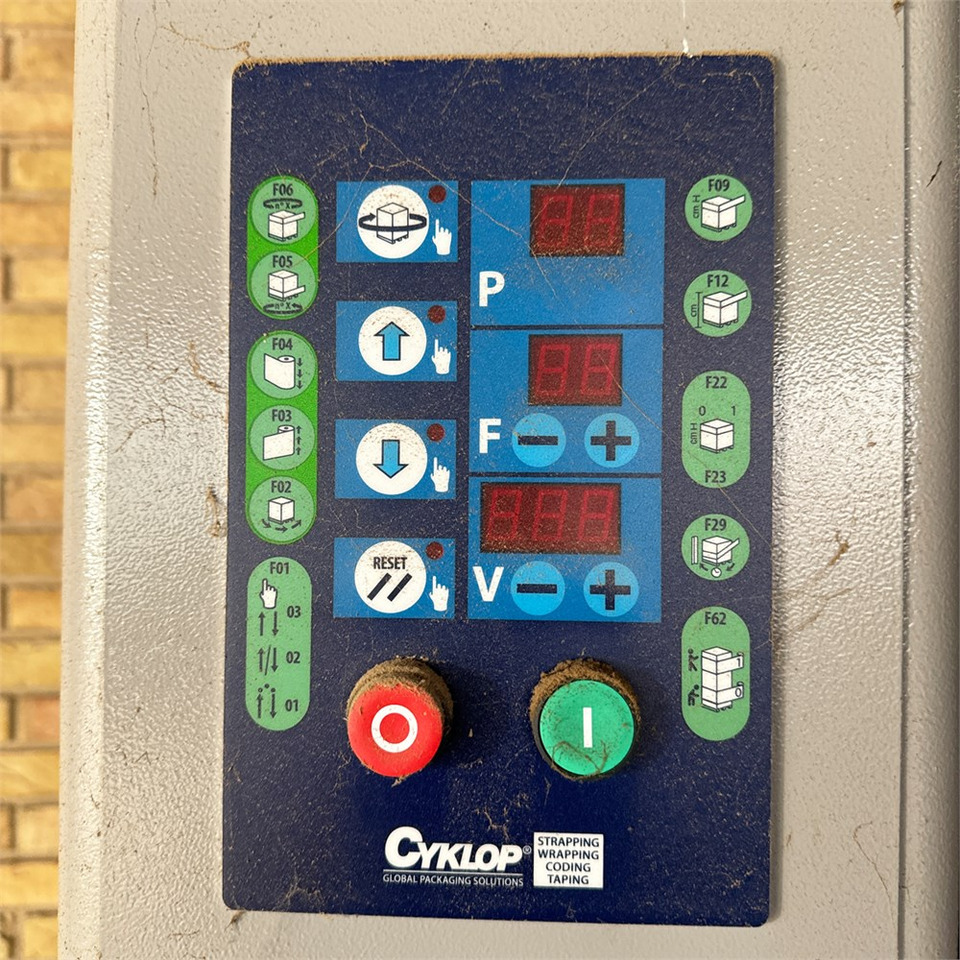 ..Select Make CST 110 AVVOLGITORE WRAPPING MACHINE - Outil/ Équipement: photos 3 ..Select Make CST 110 AVVOLGITORE WRAPPING MACHINE - Outil/ Équipement: photos 3