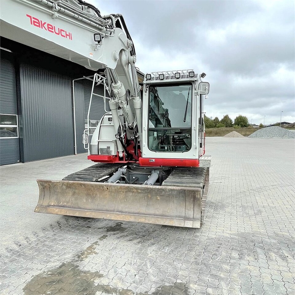 Pelle sur chenille Takeuchi TB 2150 R: photos 16 Pelle sur chenille Takeuchi TB 2150 R: photos 16