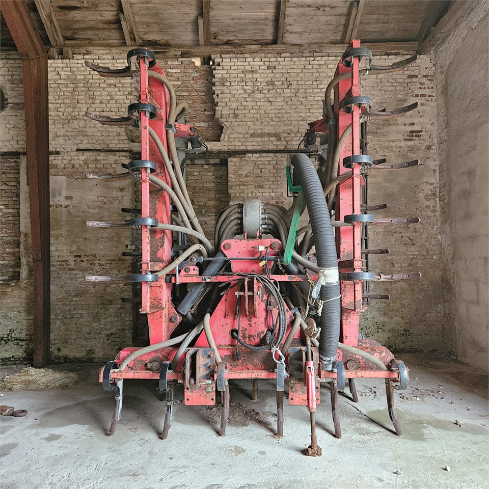 Thyregod FM-8000 Fieldmaster - Epandeurs: photos 1 Thyregod FM-8000 Fieldmaster - Epandeurs: photos 1