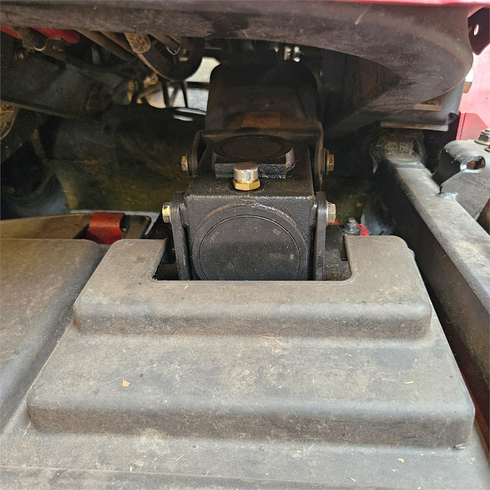 Motofaucheuse Toro 31975: photos 27 Motofaucheuse Toro 31975: photos 27