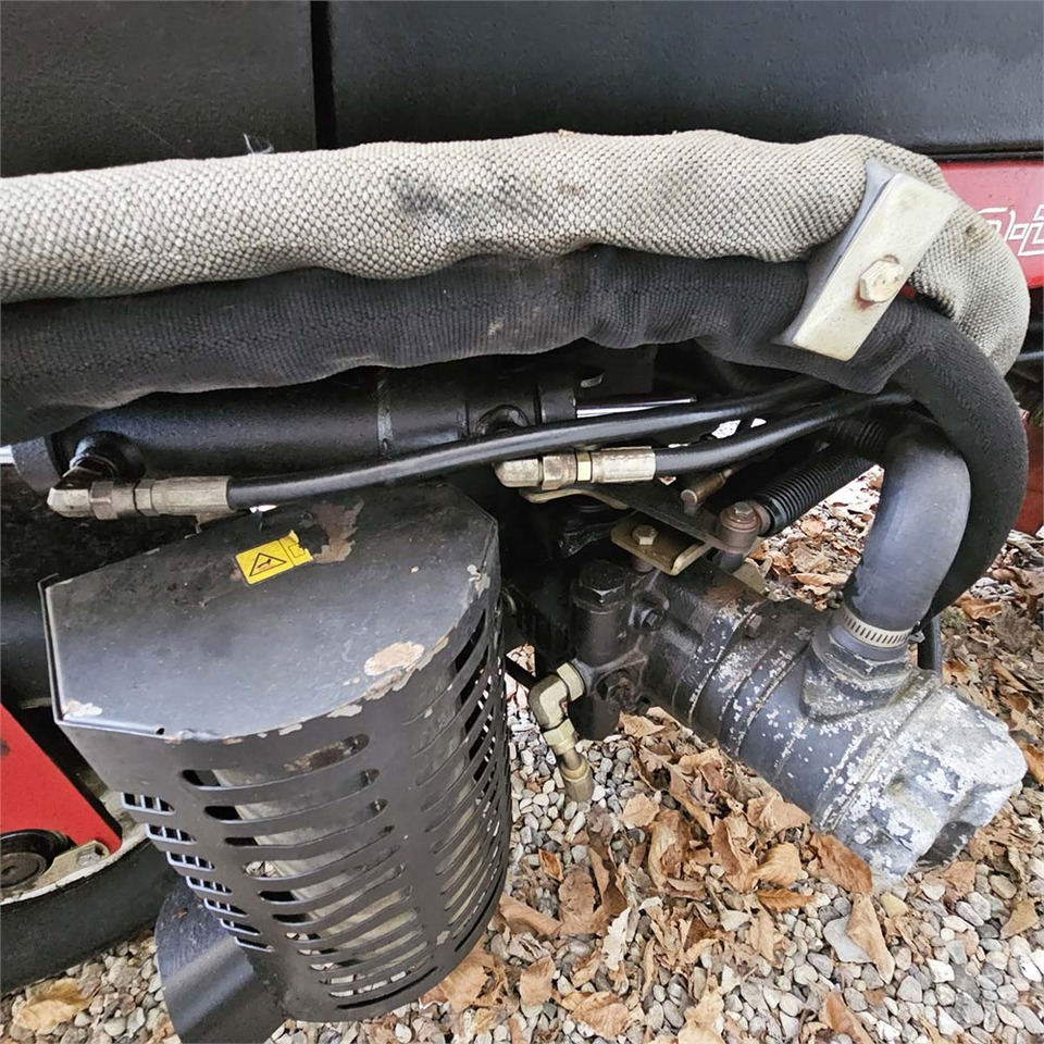 Toro Greensmaster 3200-D - Motofaucheuse: photos 5 Toro Greensmaster 3200-D - Motofaucheuse: photos 5