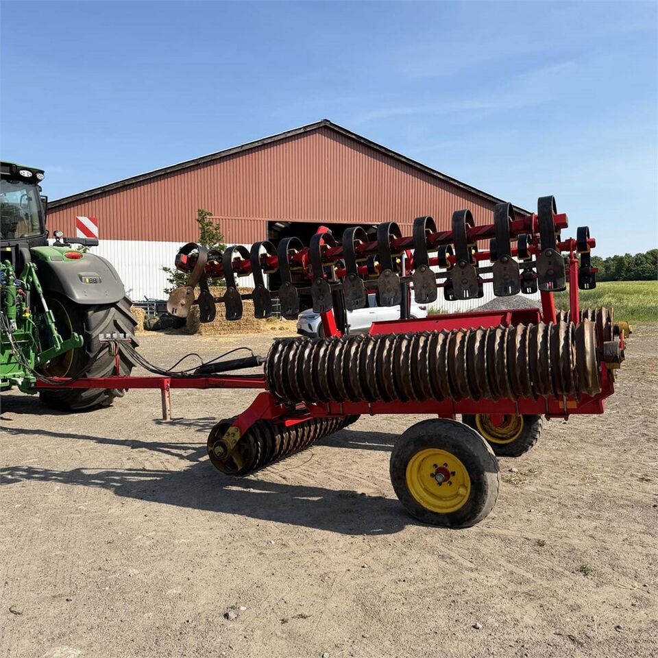 Väderstad Rollex Rx620 - Rouleau agricole: photos 5 Väderstad Rollex Rx620 - Rouleau agricole: photos 5