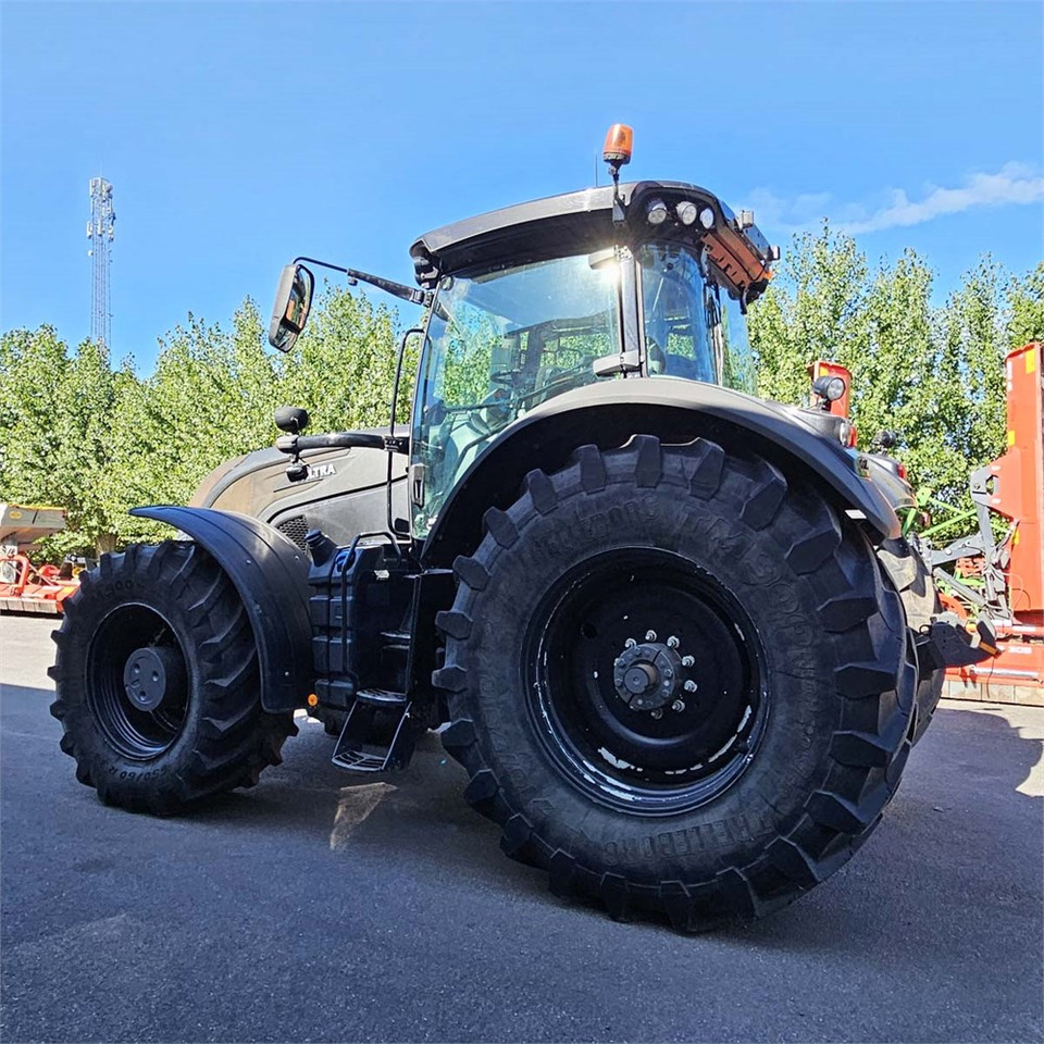 Valtra s394 - Tracteur agricole: photos 5 Valtra s394 - Tracteur agricole: photos 5