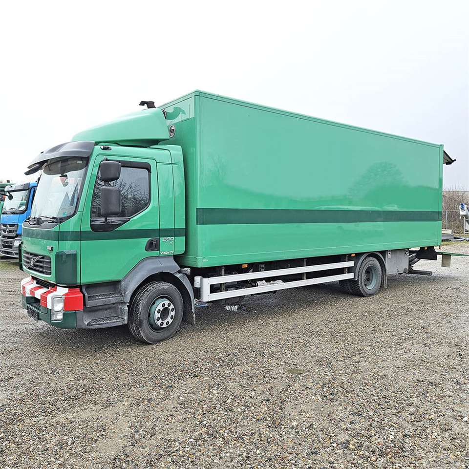 Volvo FL 280 - Véhicule de voirie/ Spécial: photos 1 Volvo FL 280 - Véhicule de voirie/ Spécial: photos 1