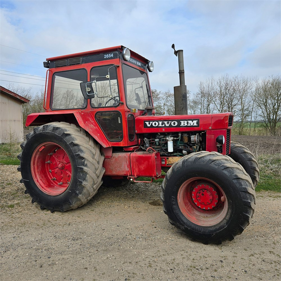 Volvo 2654 - Tracteur agricole: photos 1 Volvo 2654 - Tracteur agricole: photos 1
