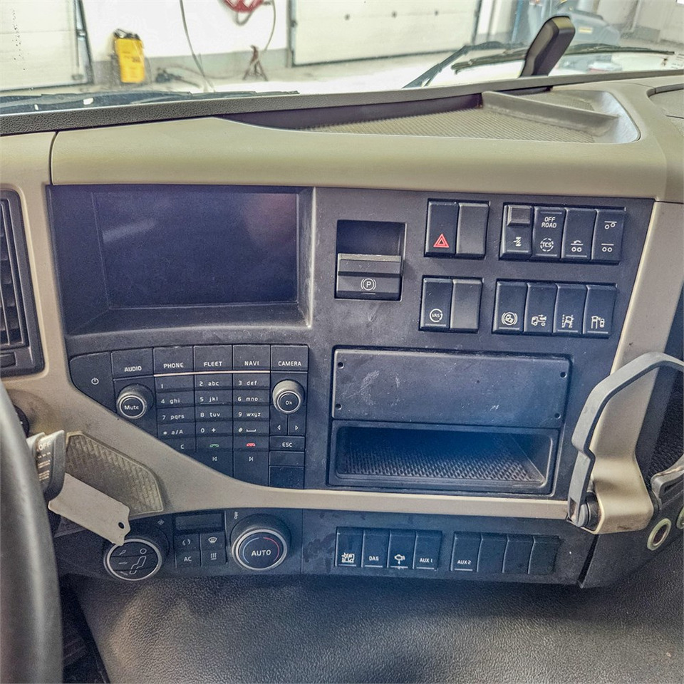 Crédit-bail Volvo FM450 Volvo FM450: photos 19 Crédit-bail Volvo FM450 Volvo FM450: photos 19