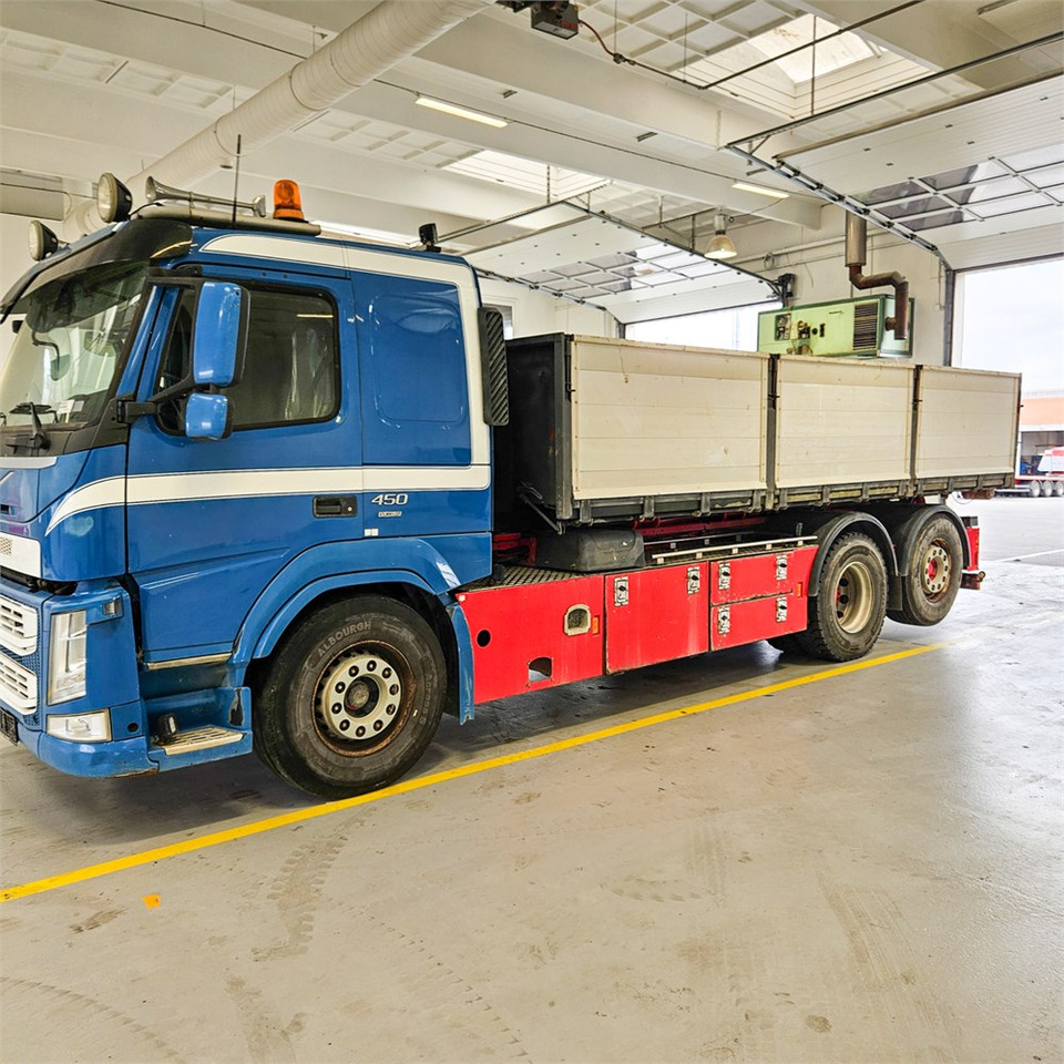 Volvo FM450 - Camion plateau: photos 2 Volvo FM450 - Camion plateau: photos 2