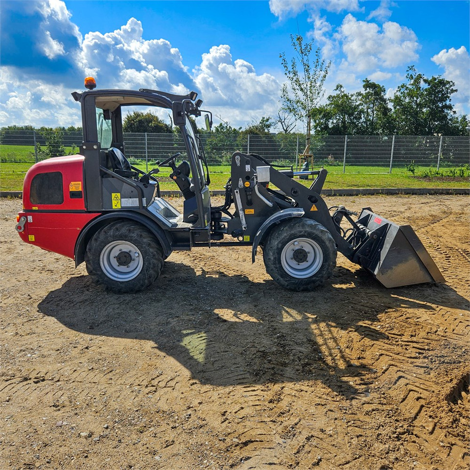 Weidemann 2070 CX - Chargeuse sur pneus: photos 5 Weidemann 2070 CX - Chargeuse sur pneus: photos 5