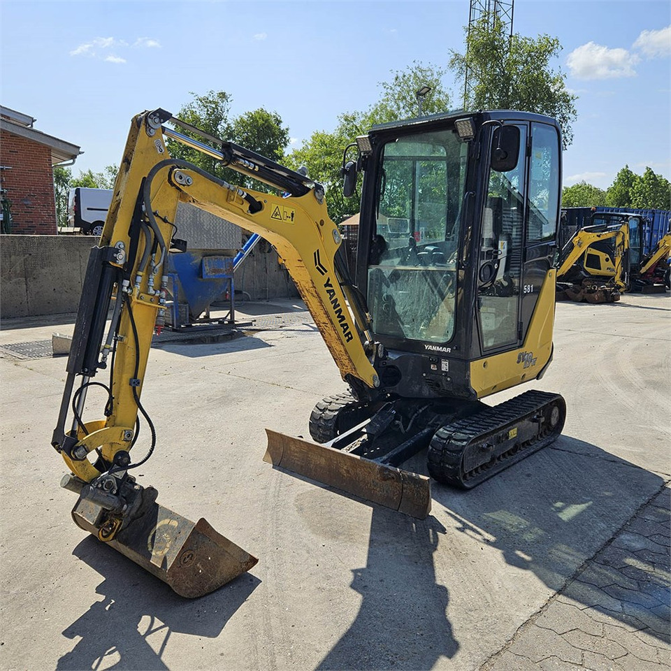 Yanmar SV19 VT - Mini pelle: photos 4 Yanmar SV19 VT - Mini pelle: photos 4
