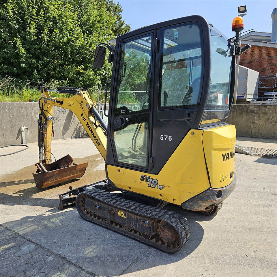 Yanmar SV19 VT - Mini pelle: photos 5 Yanmar SV19 VT - Mini pelle: photos 5