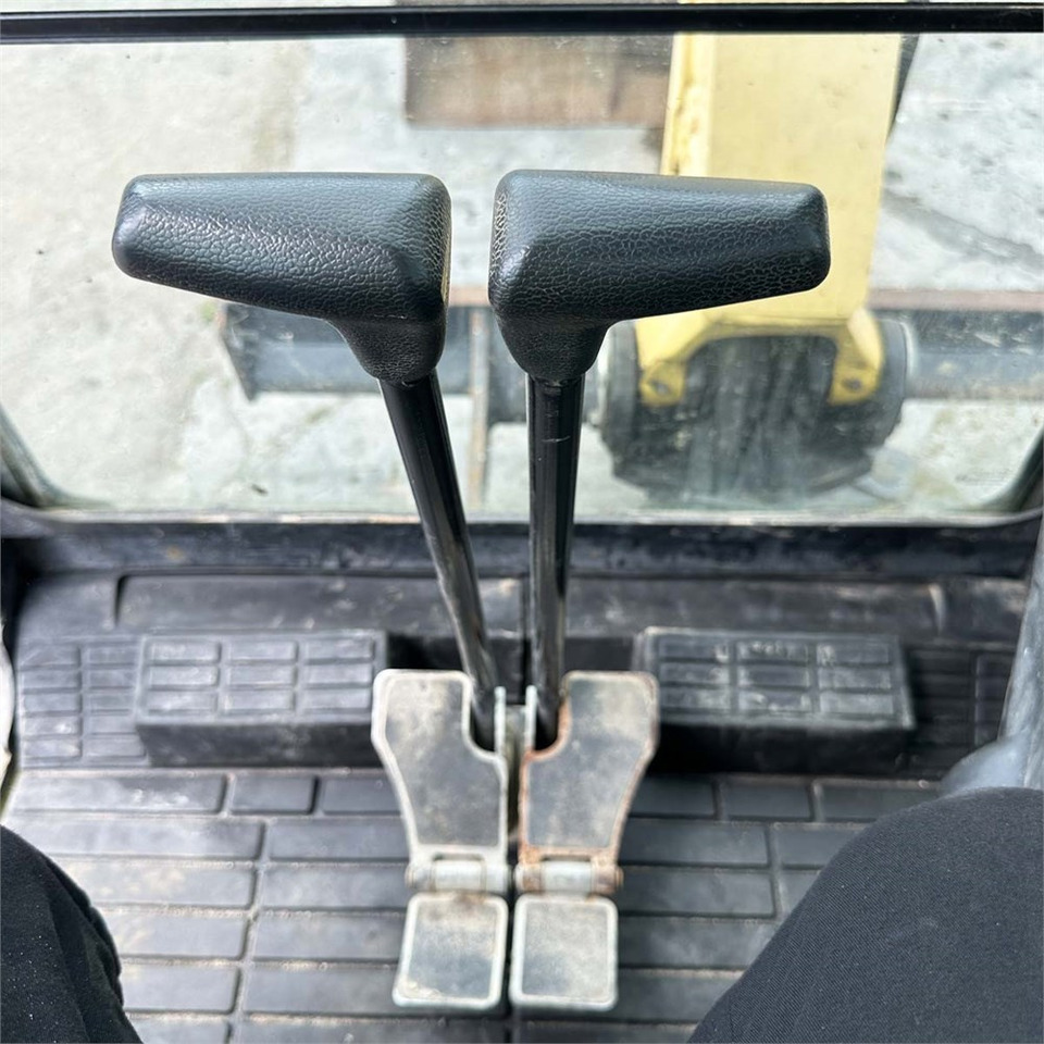 Mini pelle Yanmar SV26: photos 29
