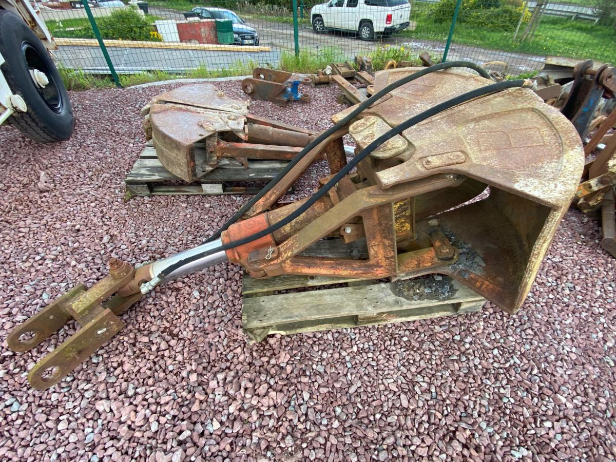 CASE 60CM & 30CM - Grappin: photos 1 CASE 60CM & 30CM - Grappin: photos 1