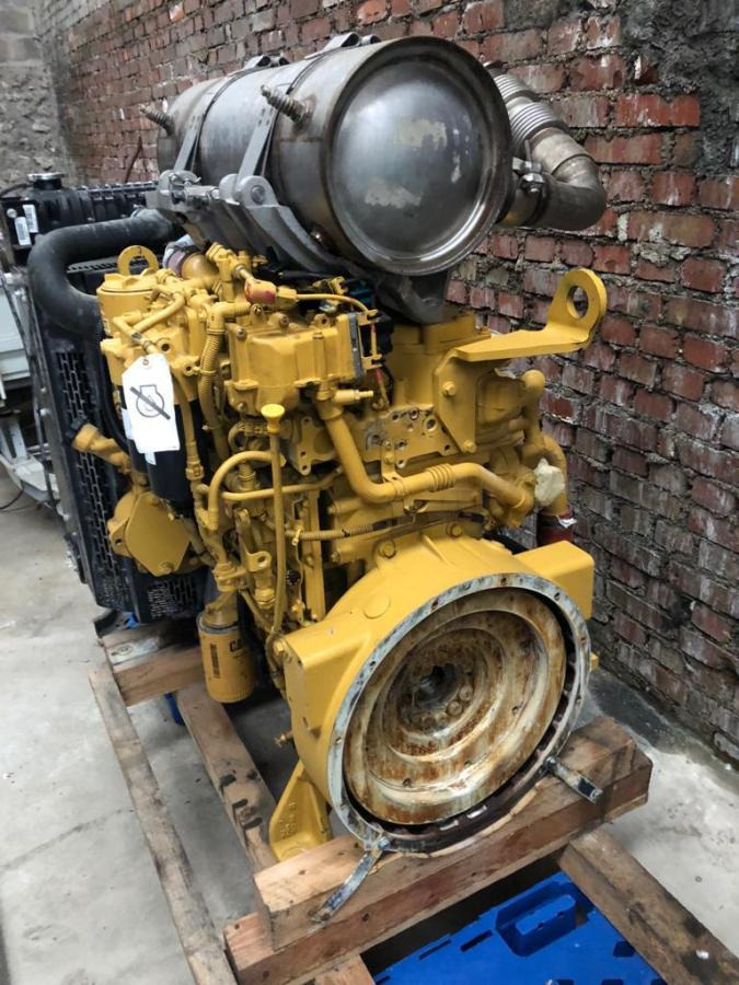 CATERPILLAR 4 CYLINDRES - Moteur pour Engins de chantier: photos 2 CATERPILLAR 4 CYLINDRES - Moteur pour Engins de chantier: photos 2