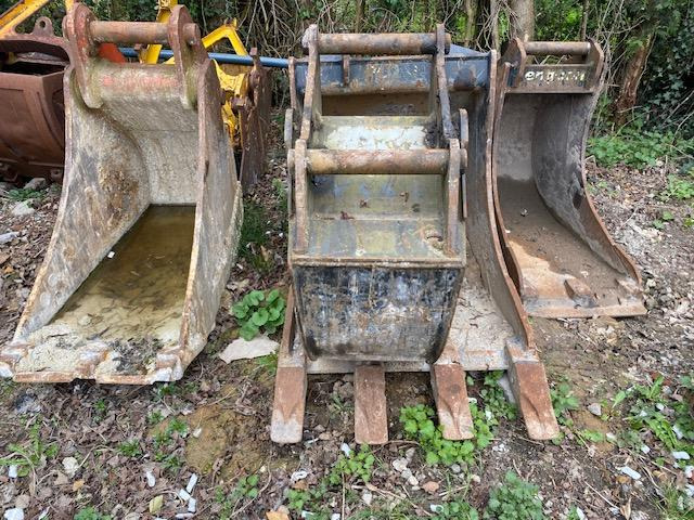 ENGCON LOT EQUIPEMENT S60 - Tiltrotator: photos 1 ENGCON LOT EQUIPEMENT S60 - Tiltrotator: photos 1