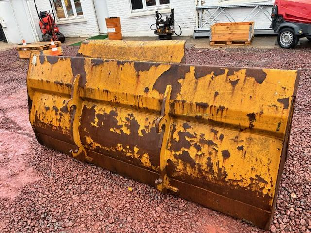 HYDREMA 2M45 - Godet pour chargeur: photos 4 HYDREMA 2M45 - Godet pour chargeur: photos 4